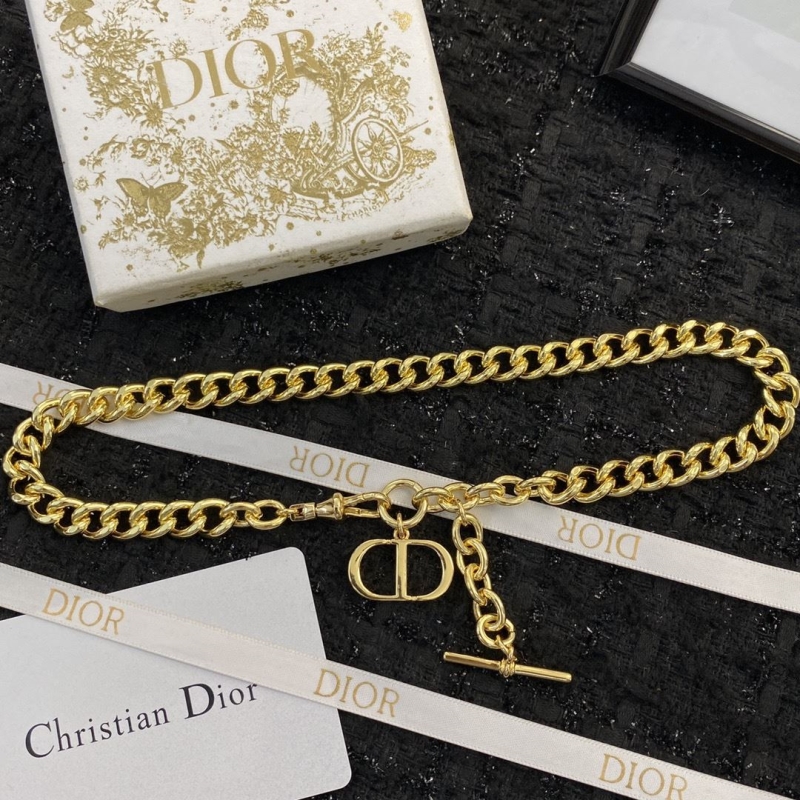 chr1st1an D10r necklaces